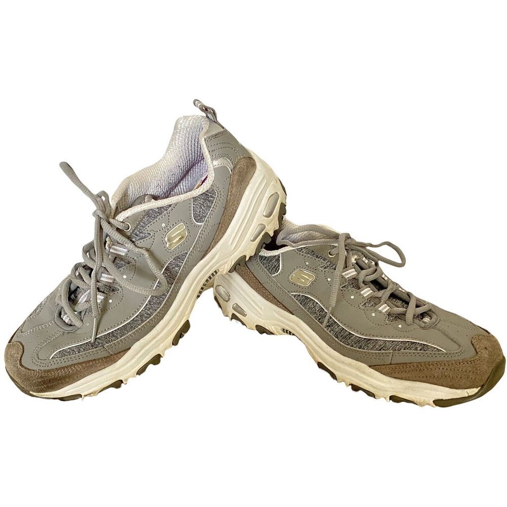 Sketchers Womens sneakers Sz 9.5 Memory Foam Soles EUC Comfort Work Shoe S6